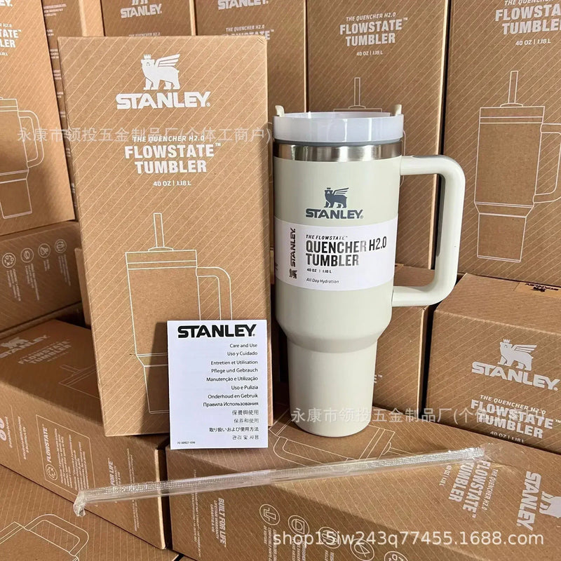 GARRAFA TÉRMICA STANLEY COM ALÇA